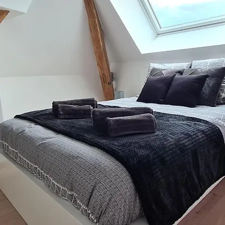 L'olympe - Easyescale * Romilly-sur-Seine